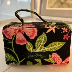 Vera Bradley travel jewelry case, Botanica print.